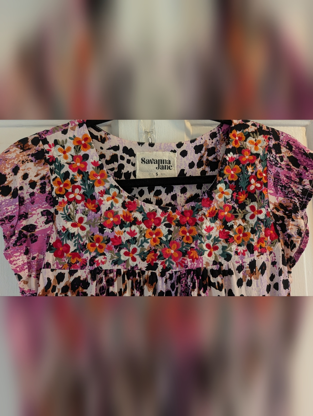 Savanna Jane Embroidered Animal Print Top Like New - Picture 2 of 6